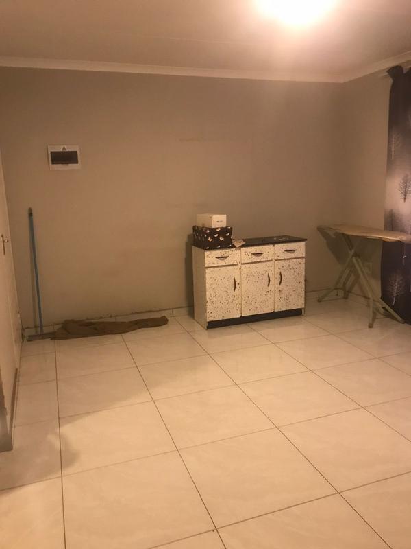 3 Bedroom Property for Sale in Crystal Park Gauteng