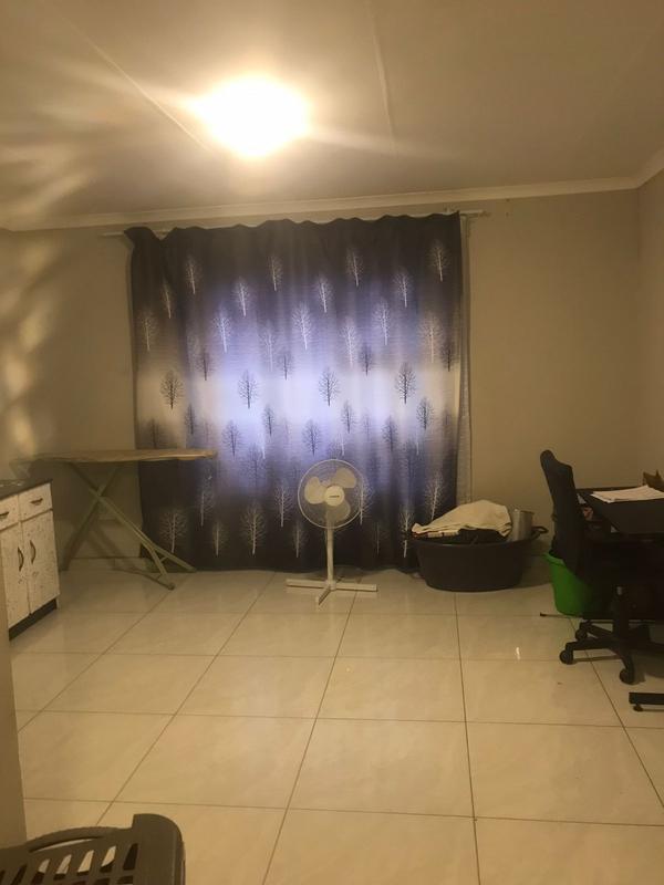 3 Bedroom Property for Sale in Crystal Park Gauteng