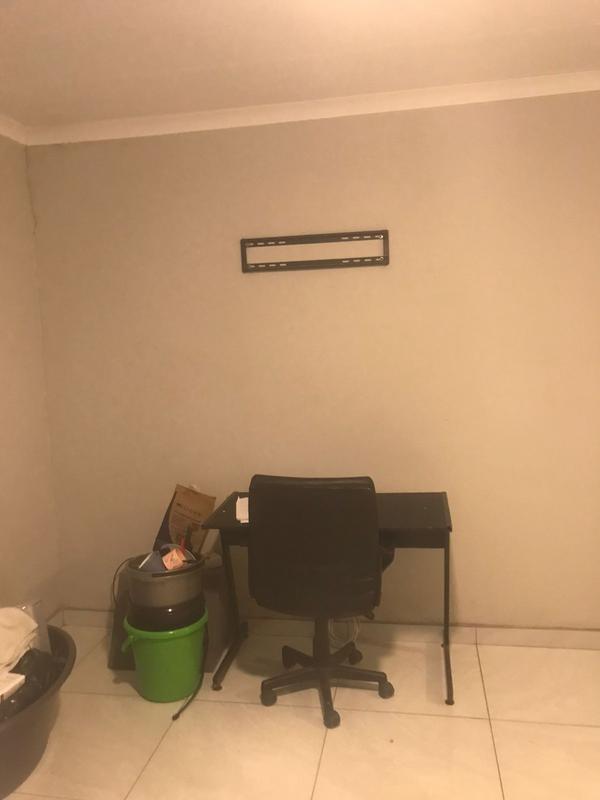 3 Bedroom Property for Sale in Crystal Park Gauteng