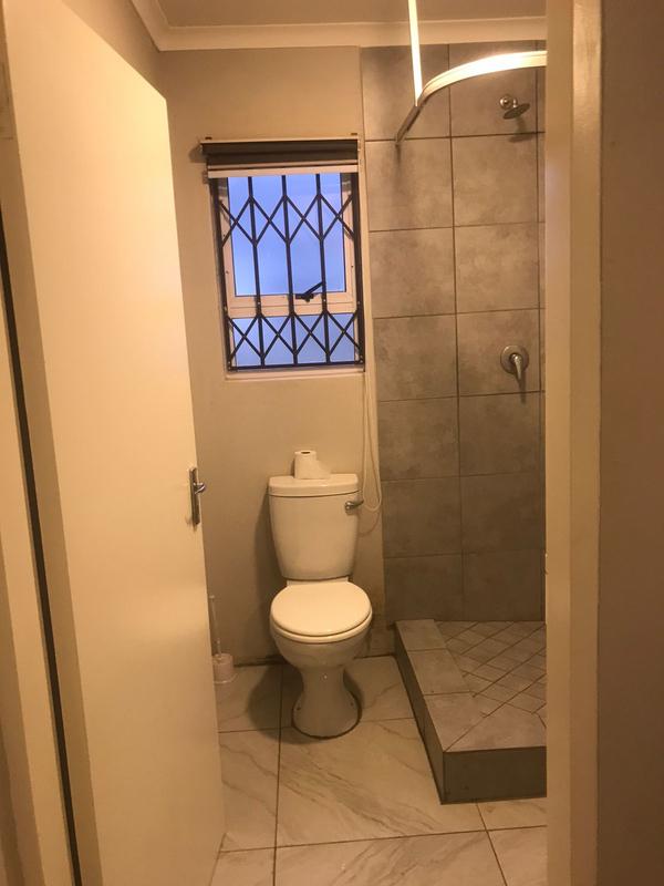 3 Bedroom Property for Sale in Crystal Park Gauteng