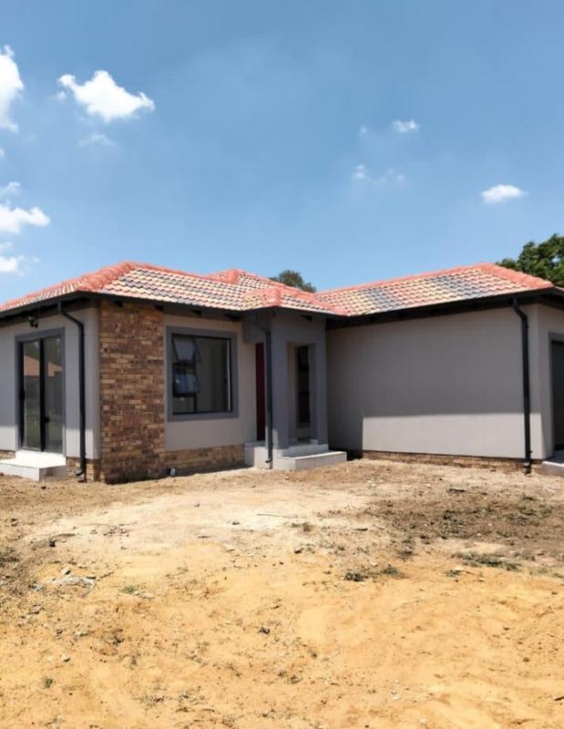 2 Bedroom Property for Sale in Sharon Park Gauteng