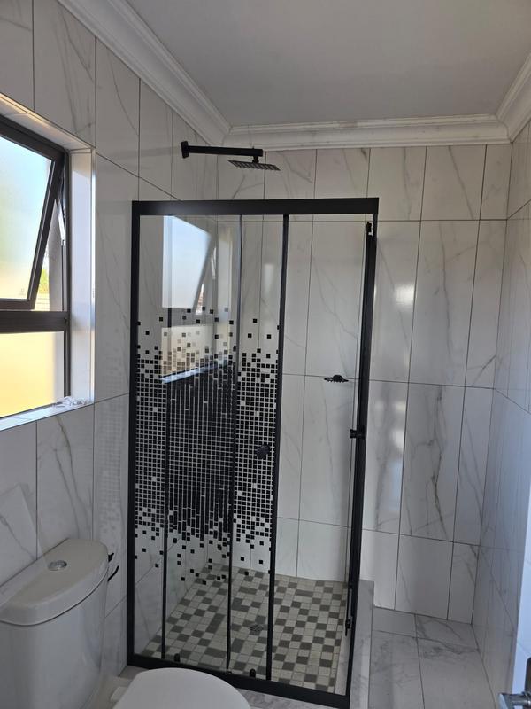 2 Bedroom Property for Sale in Sharon Park Gauteng