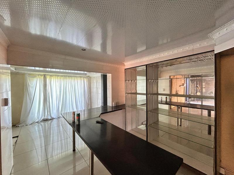 5 Bedroom Property for Sale in New State Area Gauteng