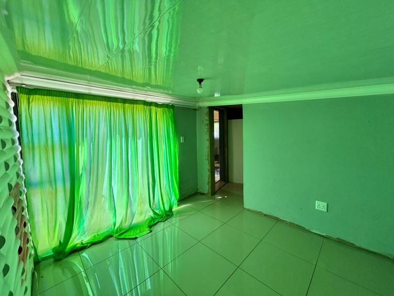 5 Bedroom Property for Sale in New State Area Gauteng