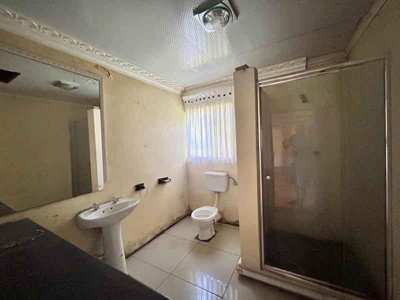 5 Bedroom Property for Sale in New State Area Gauteng