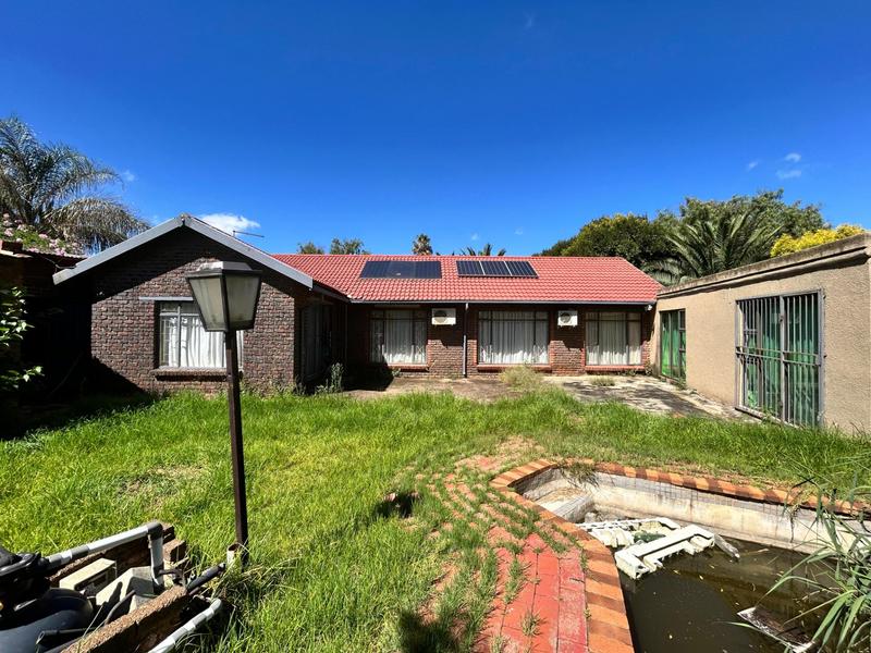 5 Bedroom Property for Sale in New State Area Gauteng