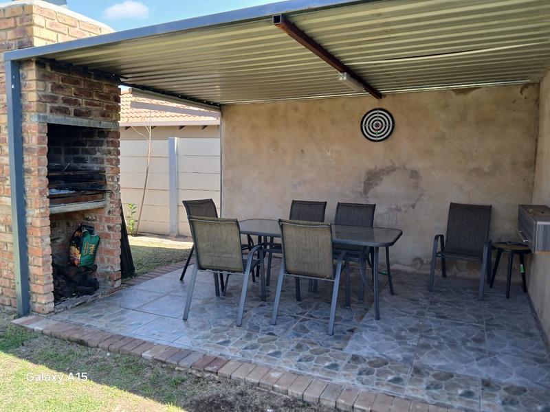 3 Bedroom Property for Sale in Sky City Gauteng