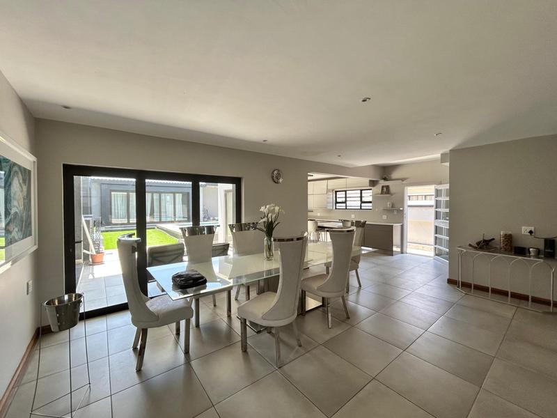 4 Bedroom Property for Sale in Helderwyk Gauteng