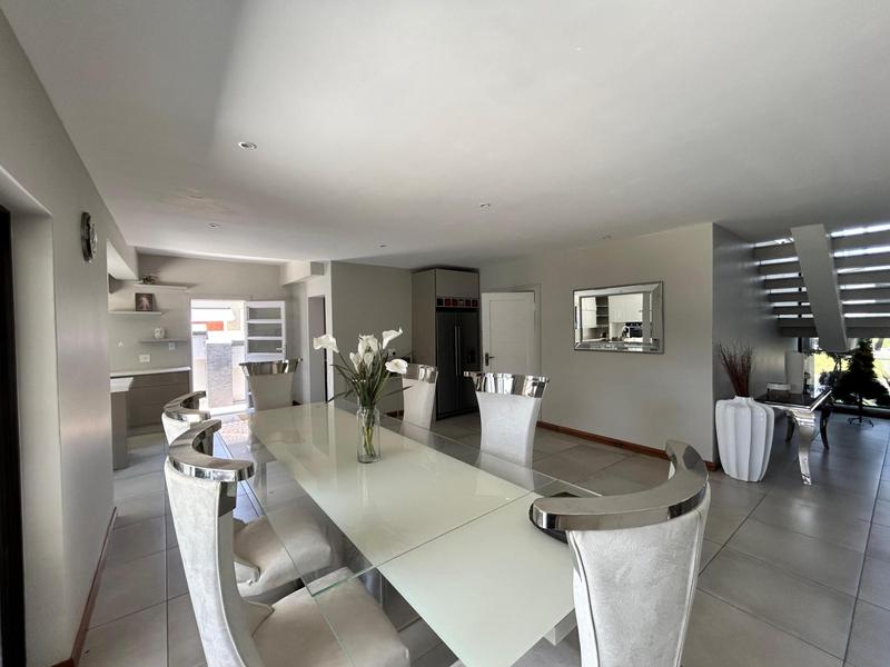 4 Bedroom Property for Sale in Helderwyk Gauteng