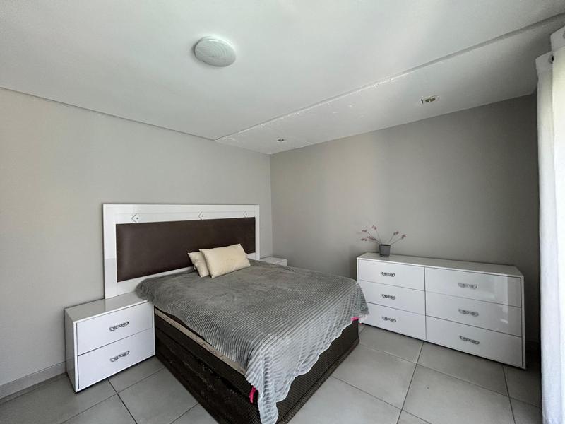 4 Bedroom Property for Sale in Helderwyk Gauteng