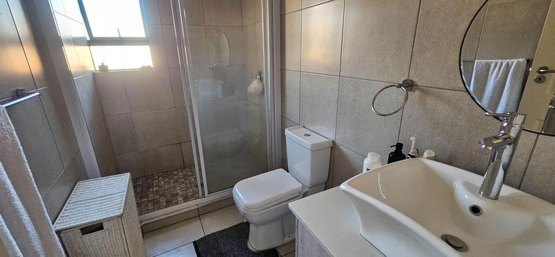 2 Bedroom Property for Sale in Helderwyk Gauteng