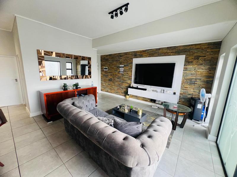 2 Bedroom Property for Sale in Waterfall Gauteng