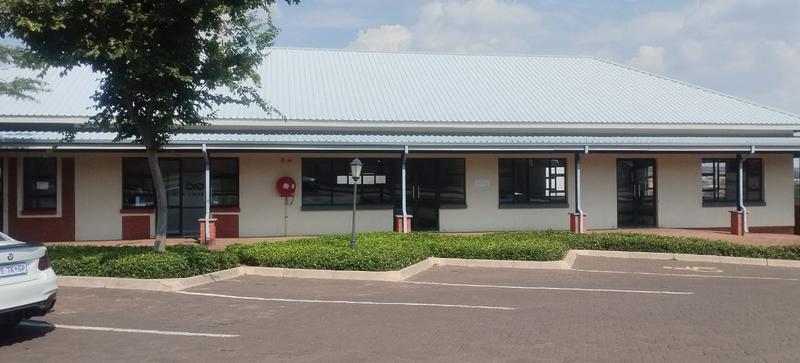 2 Bedroom Property for Sale in Waterfall Gauteng