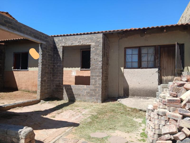 2 Bedroom Property for Sale in Olievenhoutbosch Gauteng