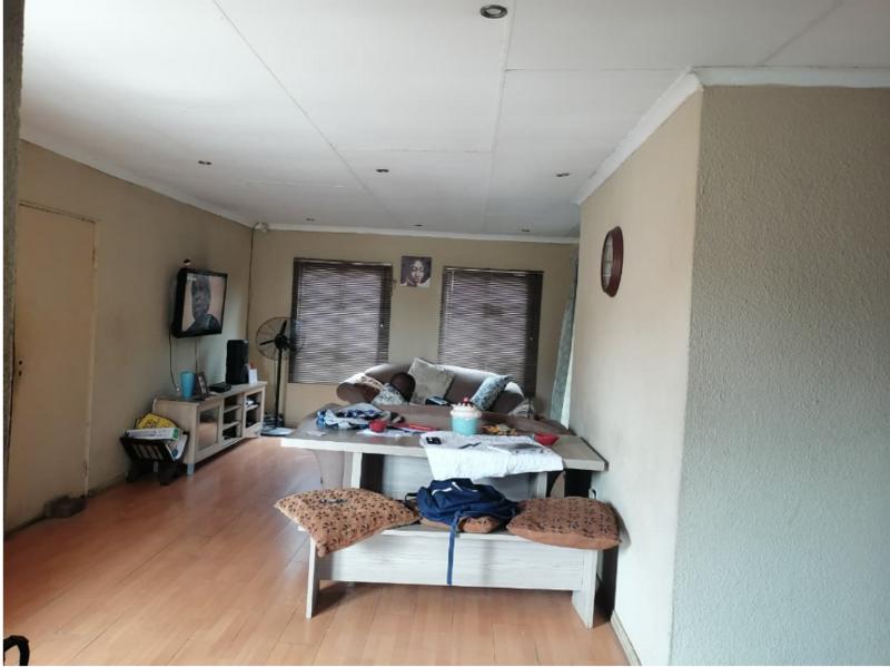 3 Bedroom Property for Sale in Lotus Gardens Gauteng