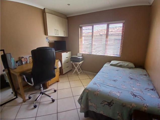 3 Bedroom Property for Sale in Thatchfield Gauteng