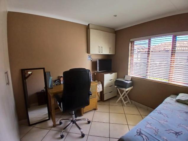 3 Bedroom Property for Sale in Thatchfield Gauteng