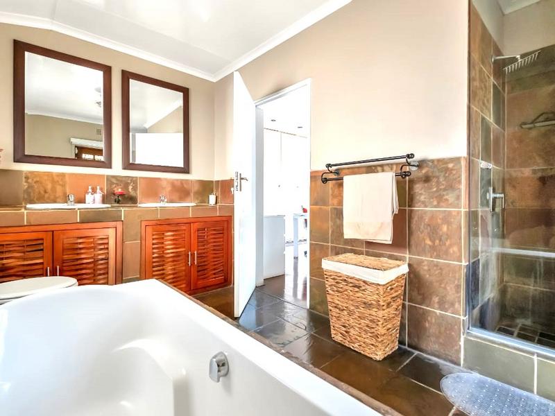 4 Bedroom Property for Sale in Parkmore Gauteng