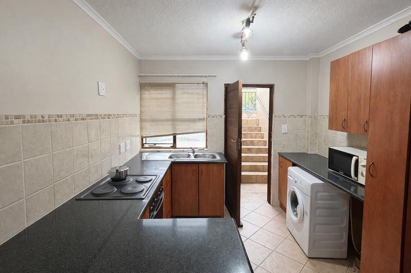 2 Bedroom Property for Sale in Montana Tuine Gauteng