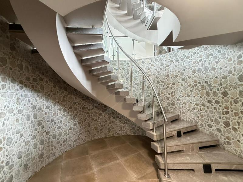 5 Bedroom Property for Sale in Blue Valley Golf Estate Gauteng