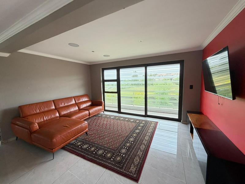 5 Bedroom Property for Sale in Blue Valley Golf Estate Gauteng