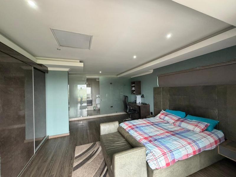 5 Bedroom Property for Sale in Blue Valley Golf Estate Gauteng