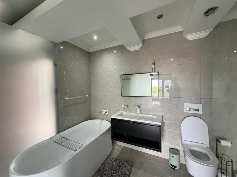 5 Bedroom Property for Sale in Blue Valley Golf Estate Gauteng