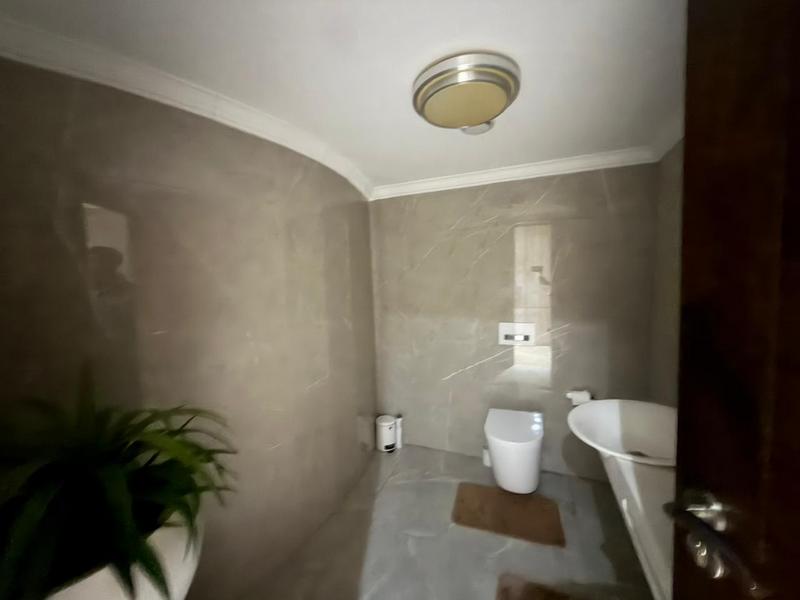 5 Bedroom Property for Sale in Blue Valley Golf Estate Gauteng