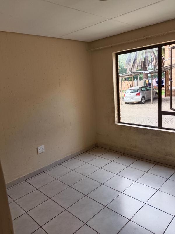 To Let 1 Bedroom Property for Rent in Elspark Gauteng