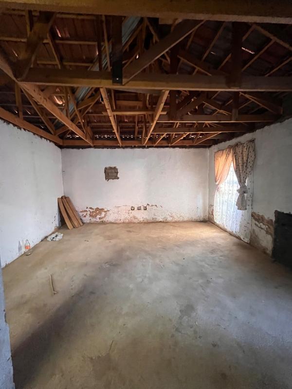 6 Bedroom Property for Sale in Mahube Valley Gauteng