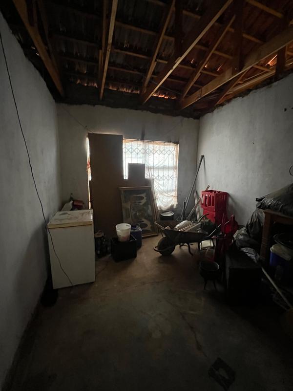 6 Bedroom Property for Sale in Mahube Valley Gauteng