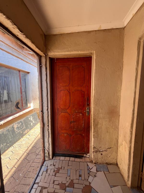 6 Bedroom Property for Sale in Mahube Valley Gauteng