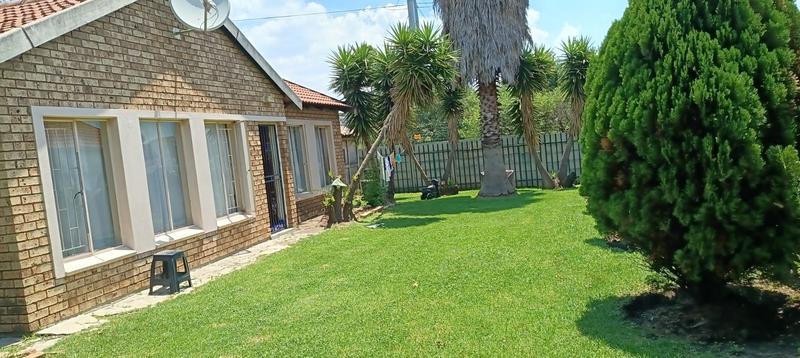 2 Bedroom Property for Sale in Kempton Park Gauteng