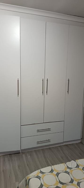 2 Bedroom Property for Sale in Clayville Gauteng