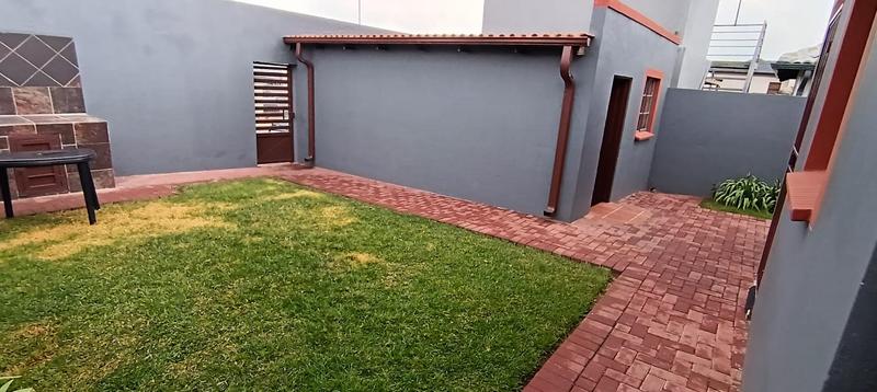 2 Bedroom Property for Sale in Riverside View Gauteng