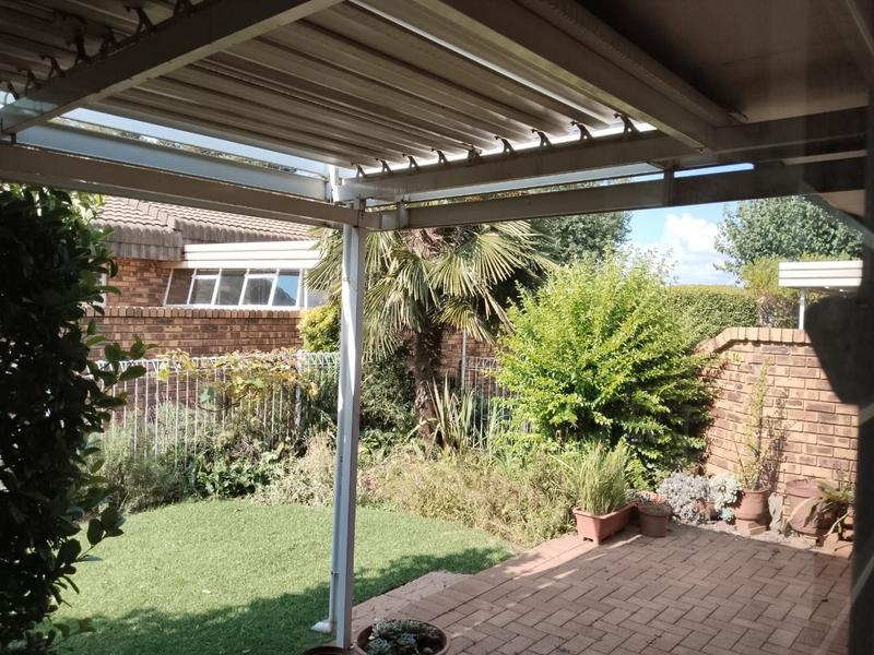 1 Bedroom Property for Sale in Norton Park Gauteng