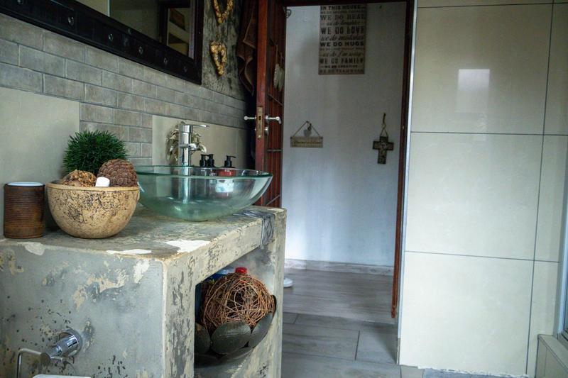 3 Bedroom Property for Sale in Delville Gauteng