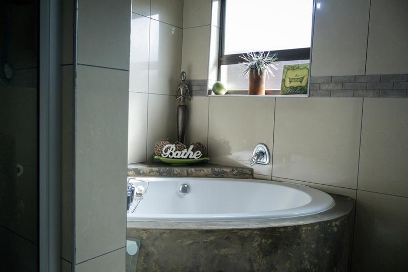 3 Bedroom Property for Sale in Delville Gauteng