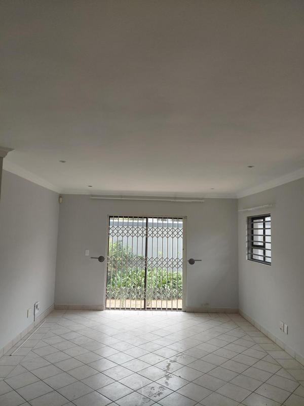 To Let 4 Bedroom Property for Rent in Bedfordview Gauteng