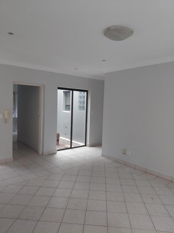 To Let 4 Bedroom Property for Rent in Bedfordview Gauteng