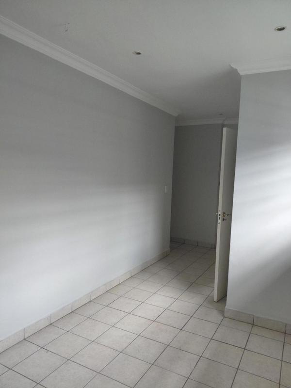 To Let 4 Bedroom Property for Rent in Bedfordview Gauteng