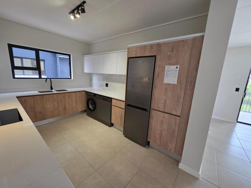 To Let 3 Bedroom Property for Rent in Mooikloof Gauteng