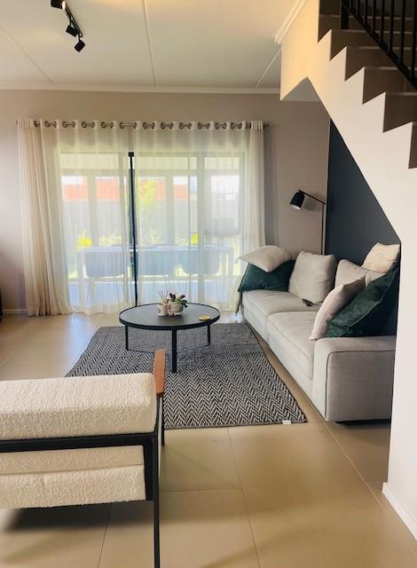 2 Bedroom Property for Sale in Bryanston Gauteng