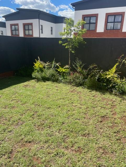 2 Bedroom Property for Sale in Bryanston Gauteng