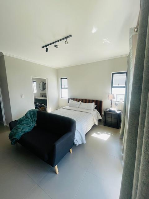 2 Bedroom Property for Sale in Bryanston Gauteng