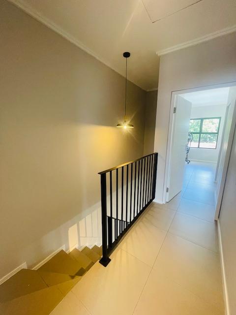 2 Bedroom Property for Sale in Bryanston Gauteng