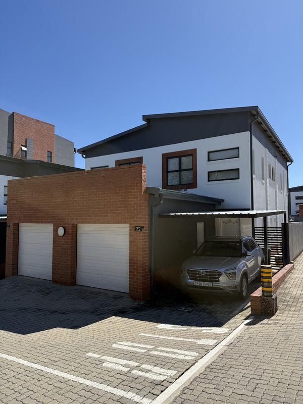 2 Bedroom Property for Sale in Bryanston Gauteng