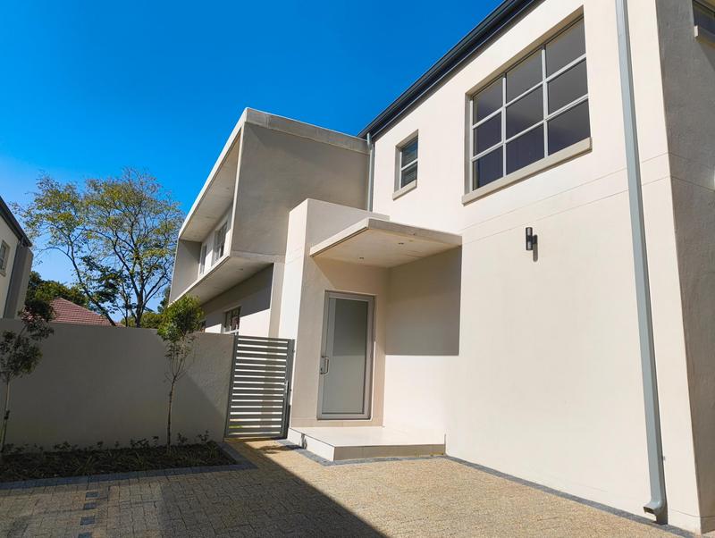 To Let 4 Bedroom Property for Rent in Waterkloof A H Gauteng