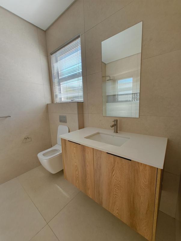 To Let 4 Bedroom Property for Rent in Waterkloof A H Gauteng