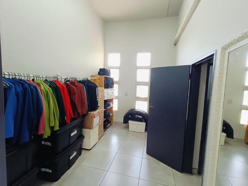 To Let commercial Property for Rent in Halfway House Gauteng
